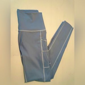 Aerie Offline Women's High-rise leggings w/pockets. Light Blue. Size Medium.